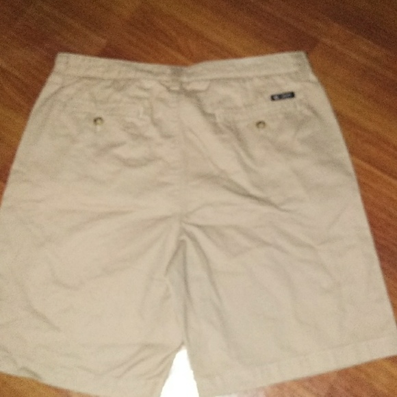 Mens CHAPS Cargo Shorts - Picture 2 of 4